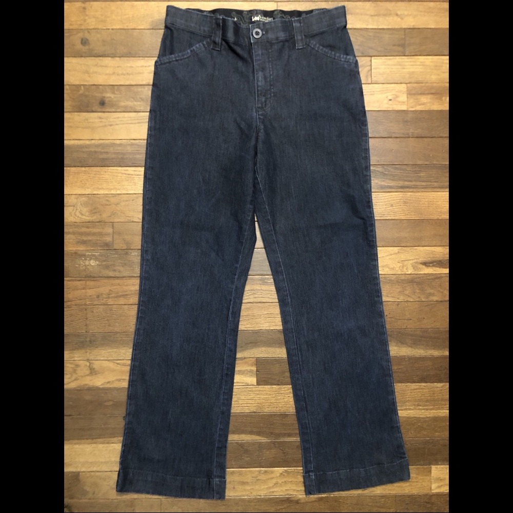 2for$20🦋 Womyn Jeans Size 8